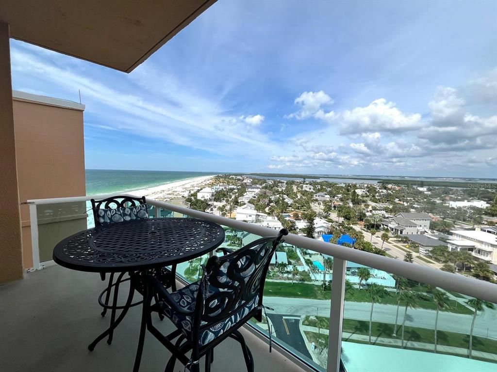 880 MANDALAY AVENUE N1002, Clearwater Beach, FL 33767
