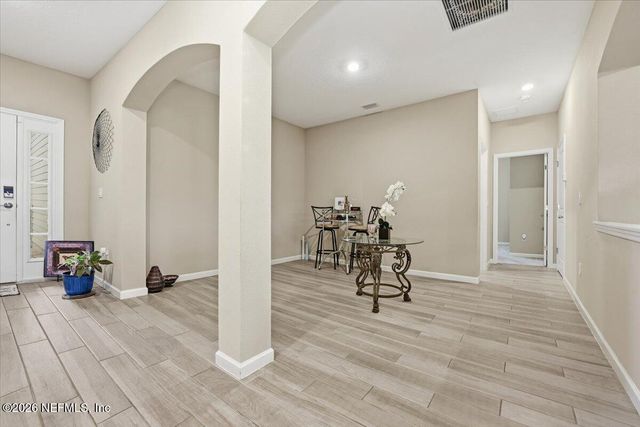 9960 LOVAGE Lane, Jacksonville, FL 32219