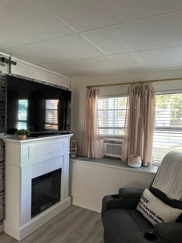 2980 Montgomery Trail, Murrells Inlet, SC 29576