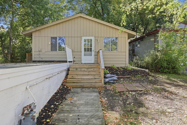5013 Shoreline Drive, Mound, MN 55364