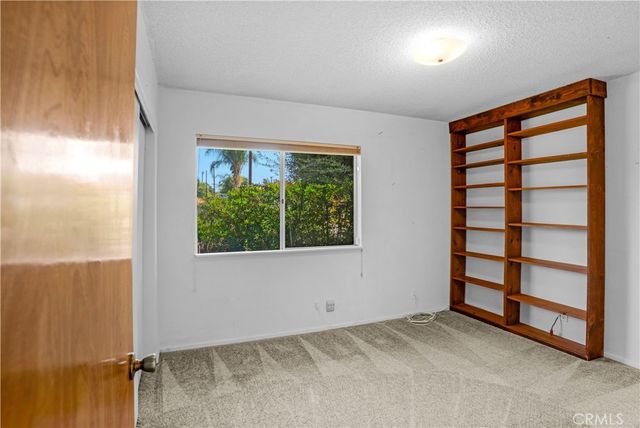 591 S Juanita, Hemet, CA 92543