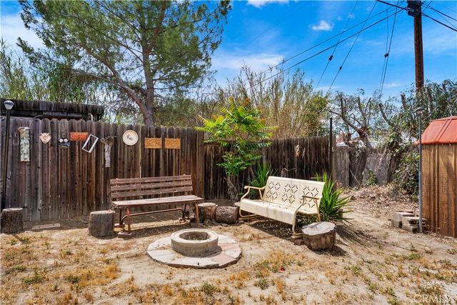 591 S Juanita, Hemet, CA 92543