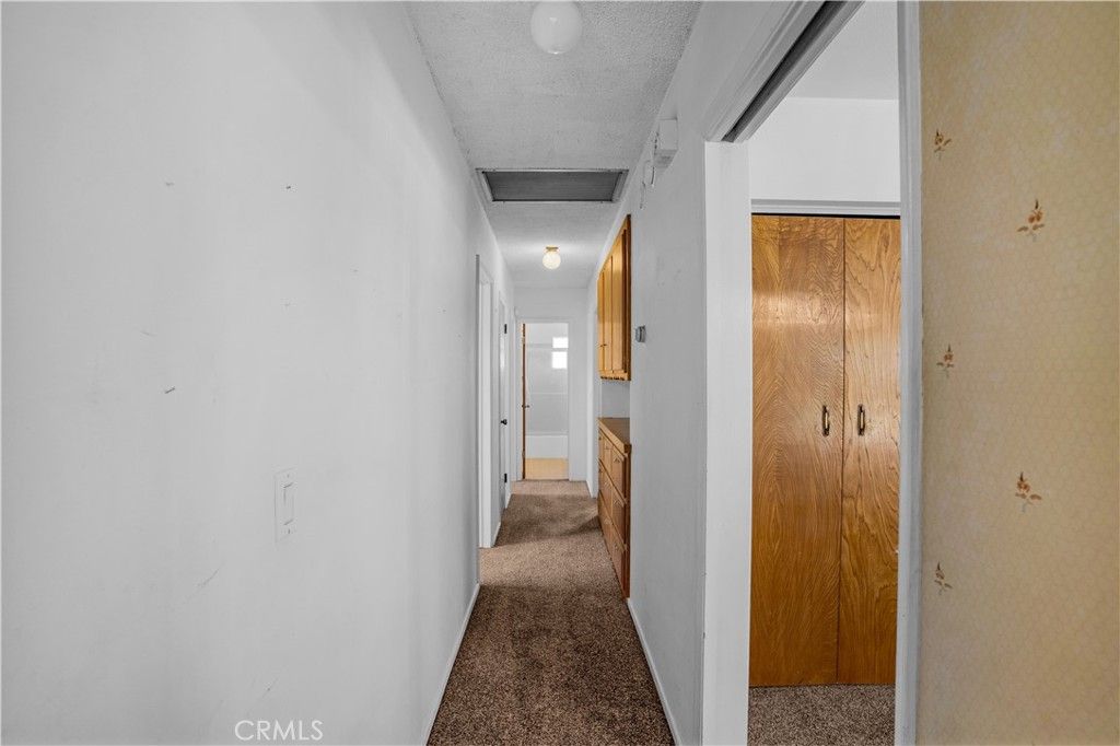 Image 19 of property listing at 591 S Juanita, Hemet, CA 92543