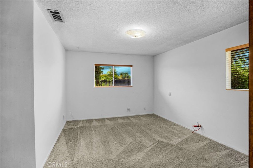 Image 25 of property listing at 591 S Juanita, Hemet, CA 92543