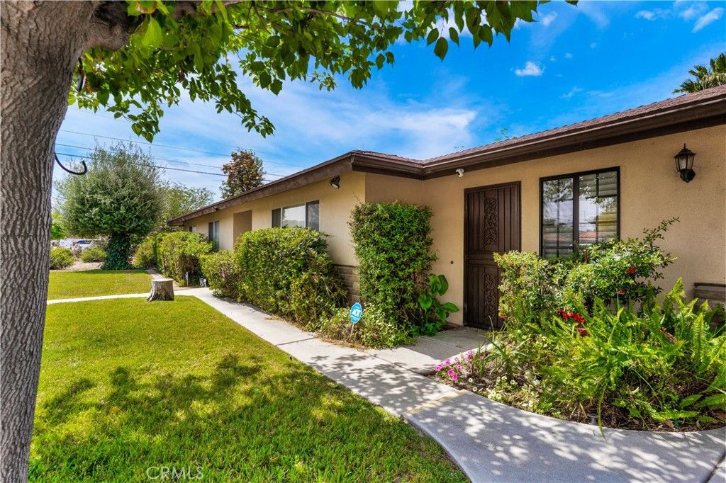 Image 7 of property listing at 591 S Juanita, Hemet, CA 92543