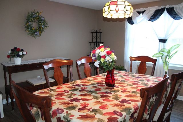 171 S Main St 2, Bellingham, MA 02019