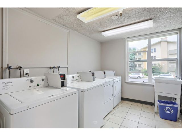3030 Oneal Pkwy R-19, Boulder, CO 80301