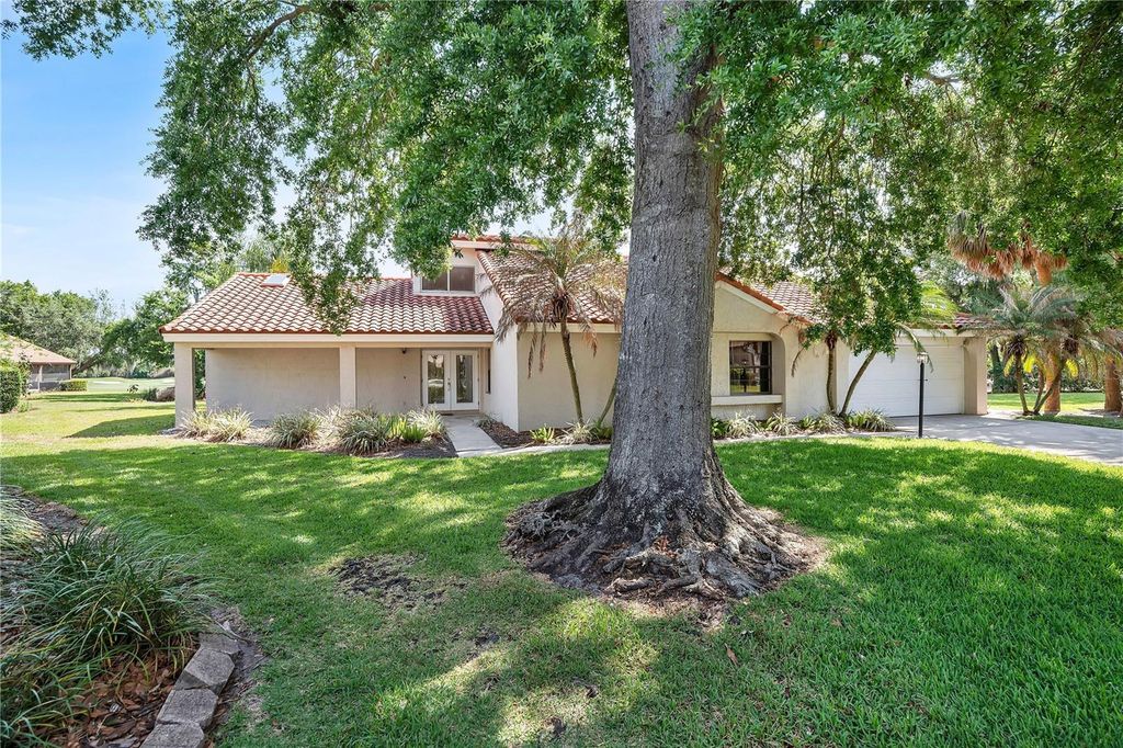 Image 43 of property listing at 7207 GREENVILLE COURT, Orlando, FL 32819
