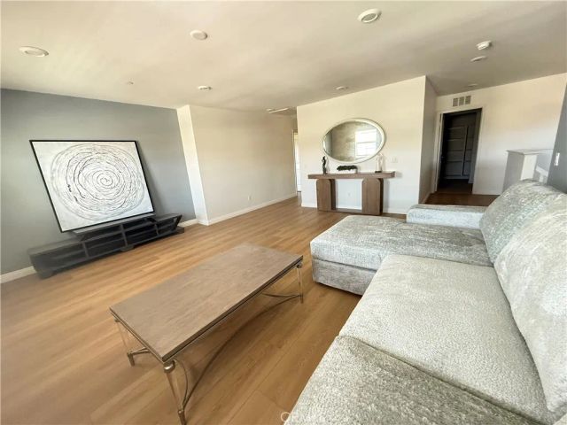 11872 Confluence Dr, Jurupa Valley, CA 91752