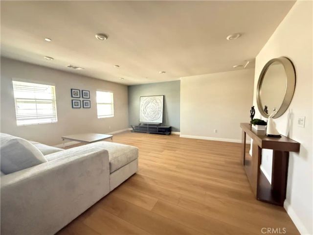 11872 Confluence Dr, Jurupa Valley, CA 91752
