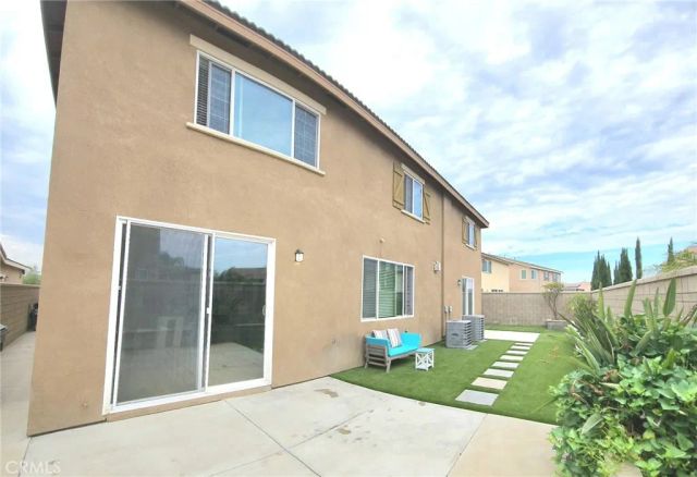 11872 Confluence Dr, Jurupa Valley, CA 91752