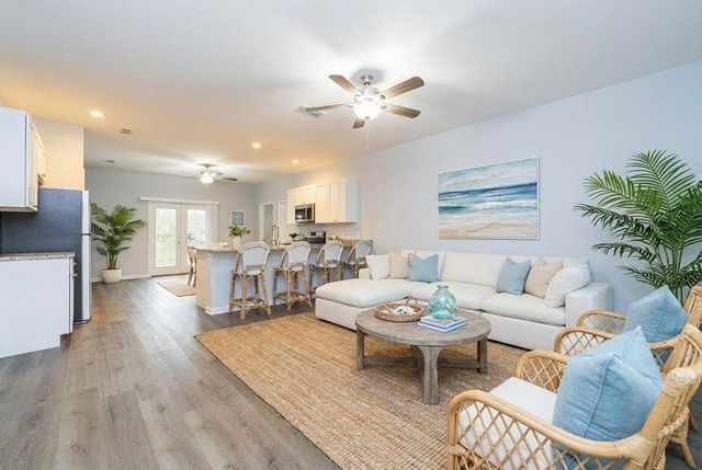 679 Coral Cir, St Augustine, FL 32080