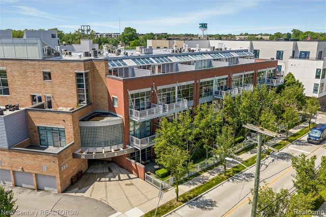 322 E Harrison Avenue 4, Royal Oak, MI 48067