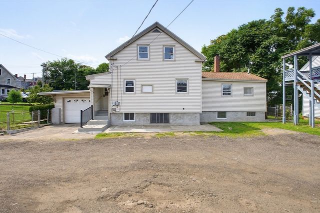 1 Railroad Ct, Millbury, MA 01527