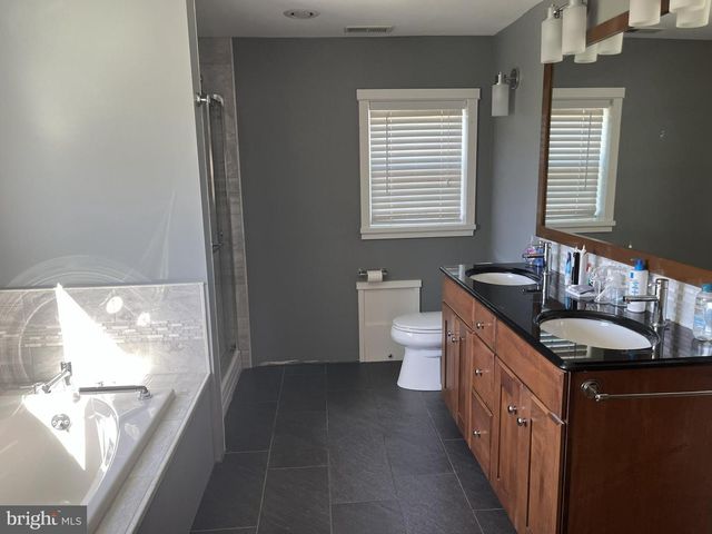 128 BRANCH RD, Sewell, NJ 08080