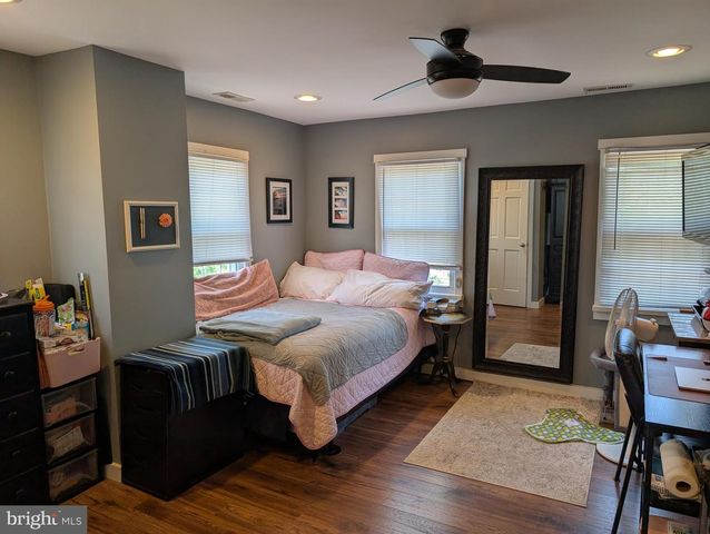 128 BRANCH RD, Sewell, NJ 08080