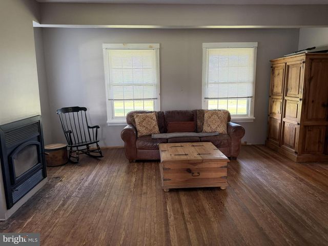 128 BRANCH RD, Sewell, NJ 08080