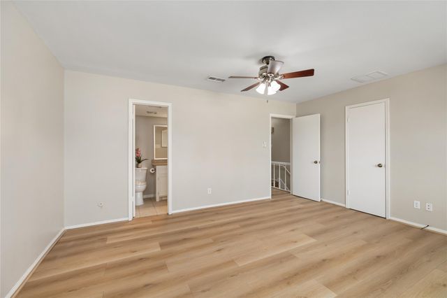 14707 Barryknoll Lane 168, Houston, TX 77079