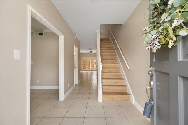 14707 Barryknoll Lane 168, Houston, TX 77079
