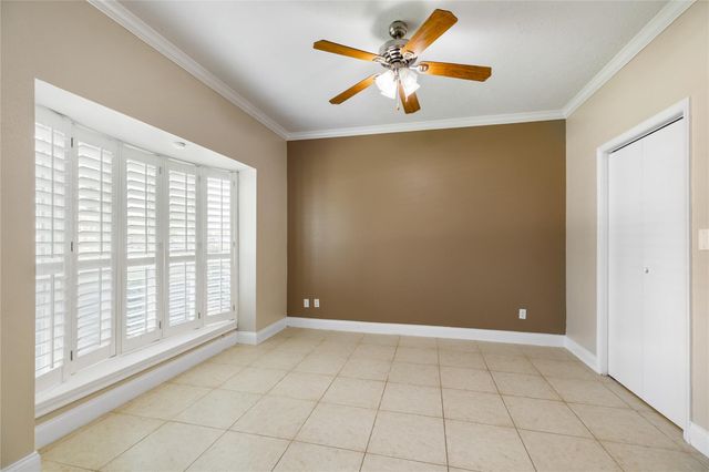 14707 Barryknoll Lane 168, Houston, TX 77079