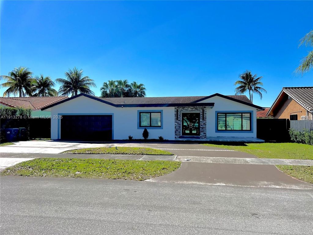 13320 SW 1st St, Miami, FL 33184