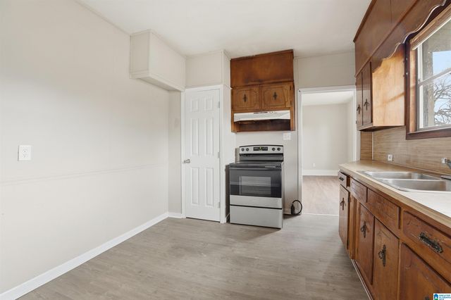 2722 AVENUE I, Birmingham, AL 35218