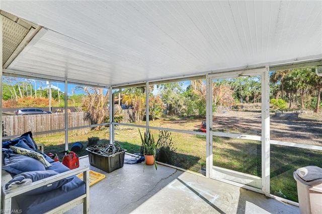 343 Golden Gate BLVD E, Naples, FL 34120