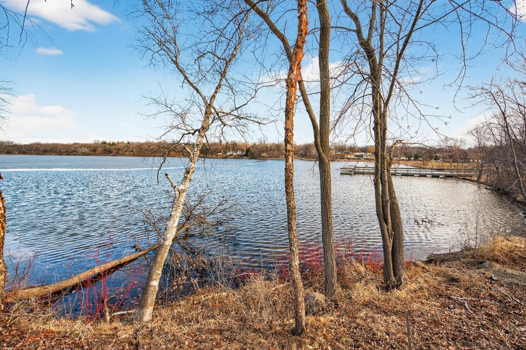 213 McCarrons Place W, Roseville, MN 55113 — exterior
