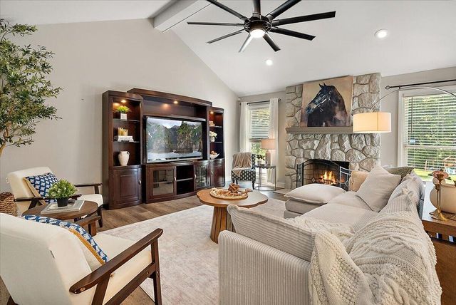 46857 W Ann Arbor Trail, Plymouth, MI 48170