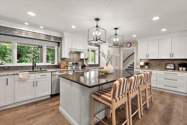 46857 W Ann Arbor Trail, Plymouth, MI 48170