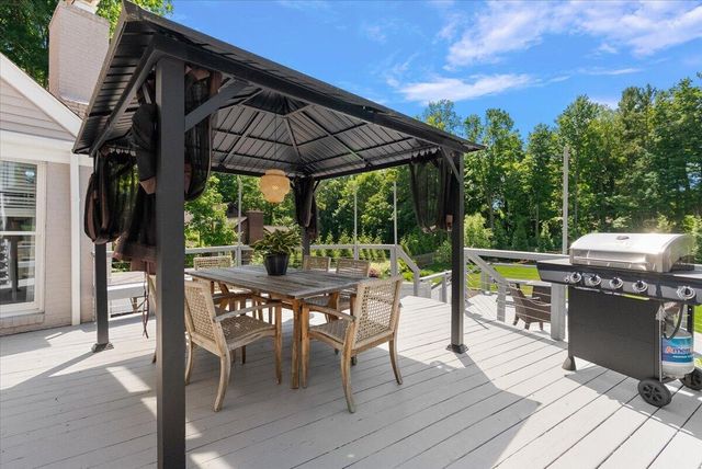 46857 W Ann Arbor Trail, Plymouth, MI 48170