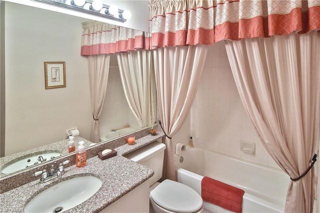 802 McGregor Park CIR # 802, Fort Myers, FL 33908