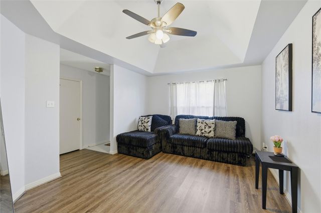 310 Raintree DR, Georgetown, TX 78626