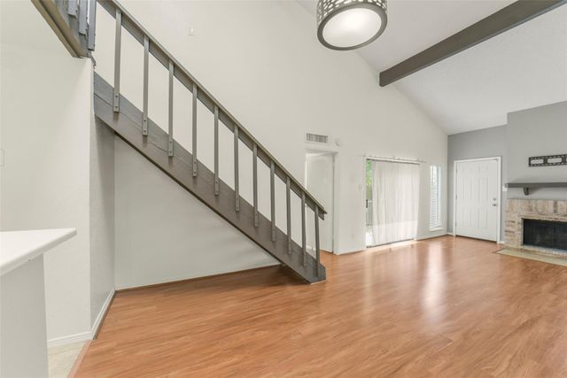 6333 Shadow Tree Drive, Houston, TX 77035