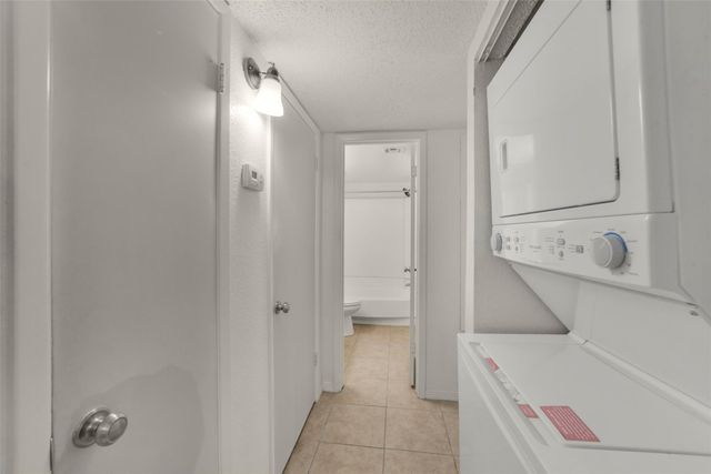 6333 Shadow Tree Drive, Houston, TX 77035