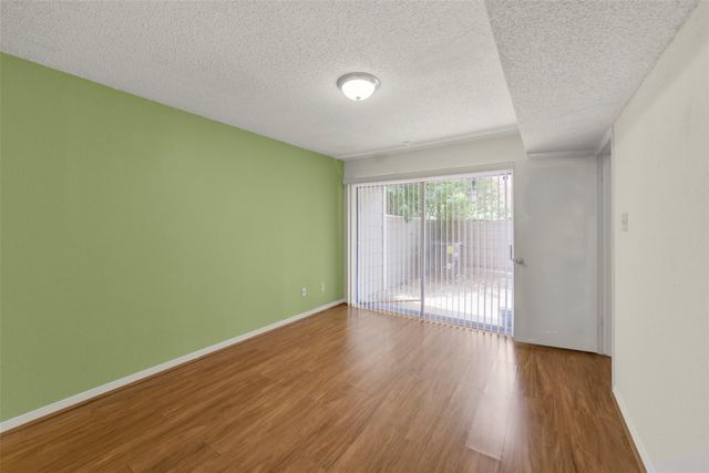 6333 Shadow Tree Drive, Houston, TX 77035