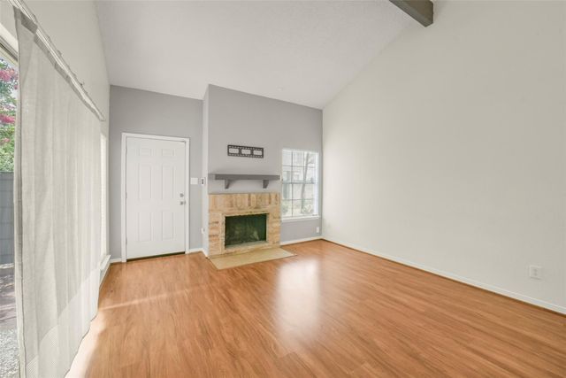 6333 Shadow Tree Drive, Houston, TX 77035