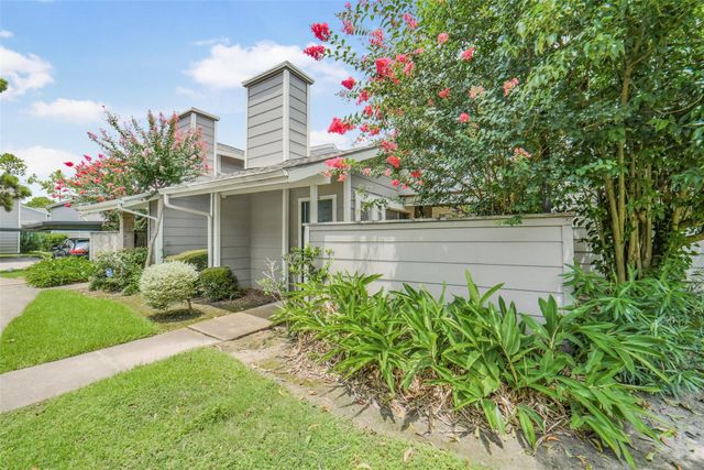 6333 Shadow Tree Drive, Houston, TX 77035