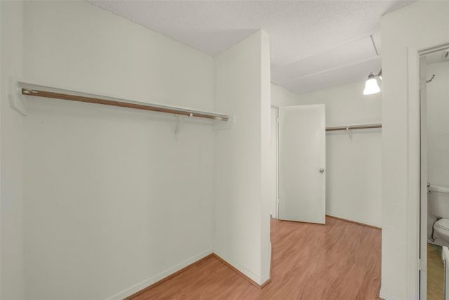6333 Shadow Tree Drive, Houston, TX 77035