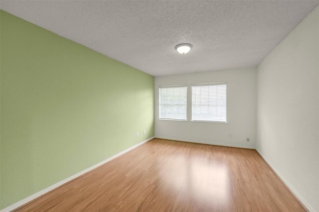 6333 Shadow Tree Drive, Houston, TX 77035