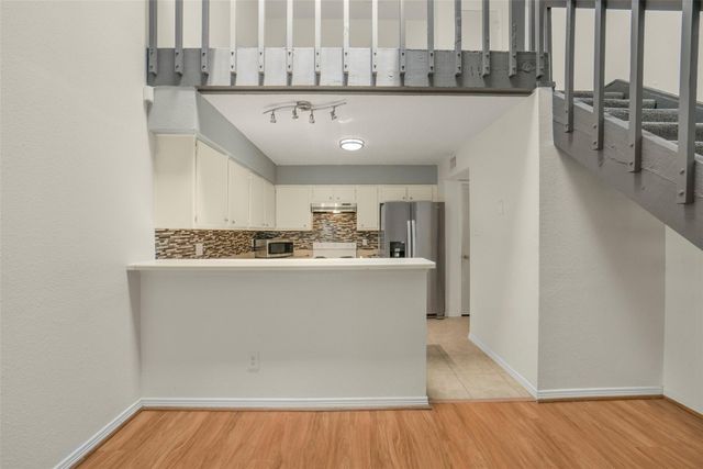 6333 Shadow Tree Drive, Houston, TX 77035
