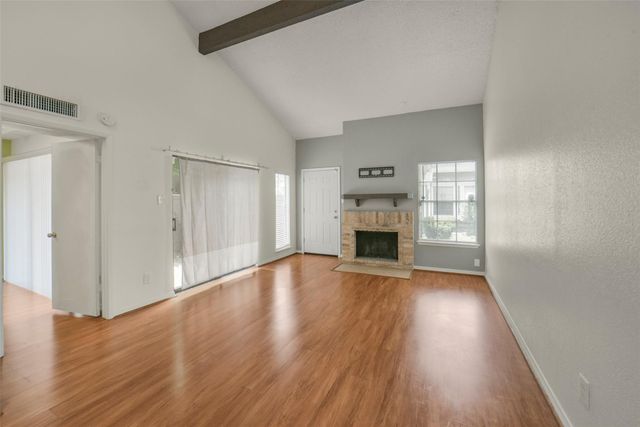 6333 Shadow Tree Drive, Houston, TX 77035