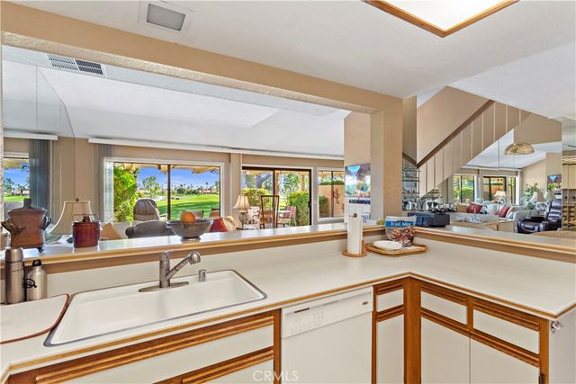 41220 Woodhaven Drive W, Palm Desert, CA 92211