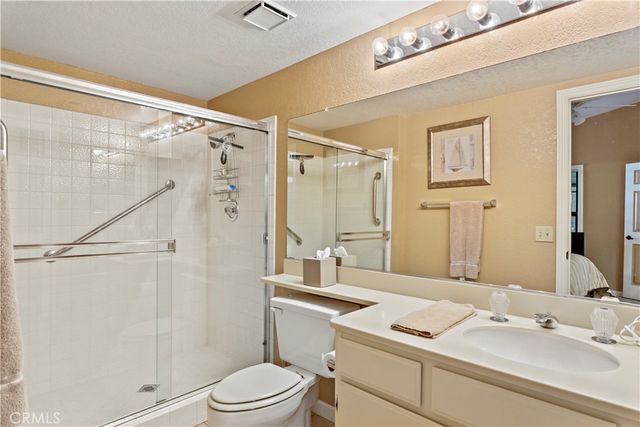 41220 Woodhaven Drive W, Palm Desert, CA 92211