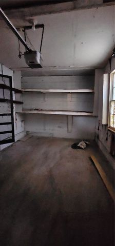 1028 E Walnut Street, Hillsboro, TX 76645