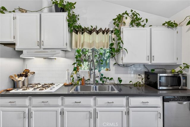 4542 San Andreas, Los Angeles, CA 90065
