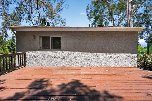 4542 San Andreas, Los Angeles, CA 90065