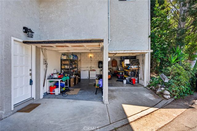 4542 San Andreas, Los Angeles, CA 90065
