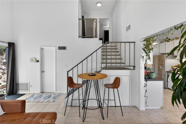 4542 San Andreas, Los Angeles, CA 90065