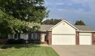2445 N Potters Ct, El Dorado, KS 67042